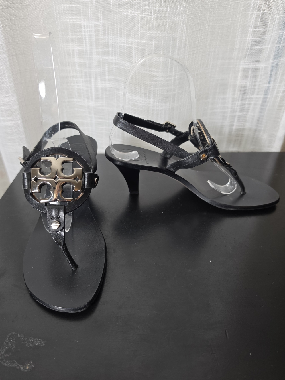 Tory Burch Black Leather Double-T Medallion T-Strap Heeled Sandals 6.5M